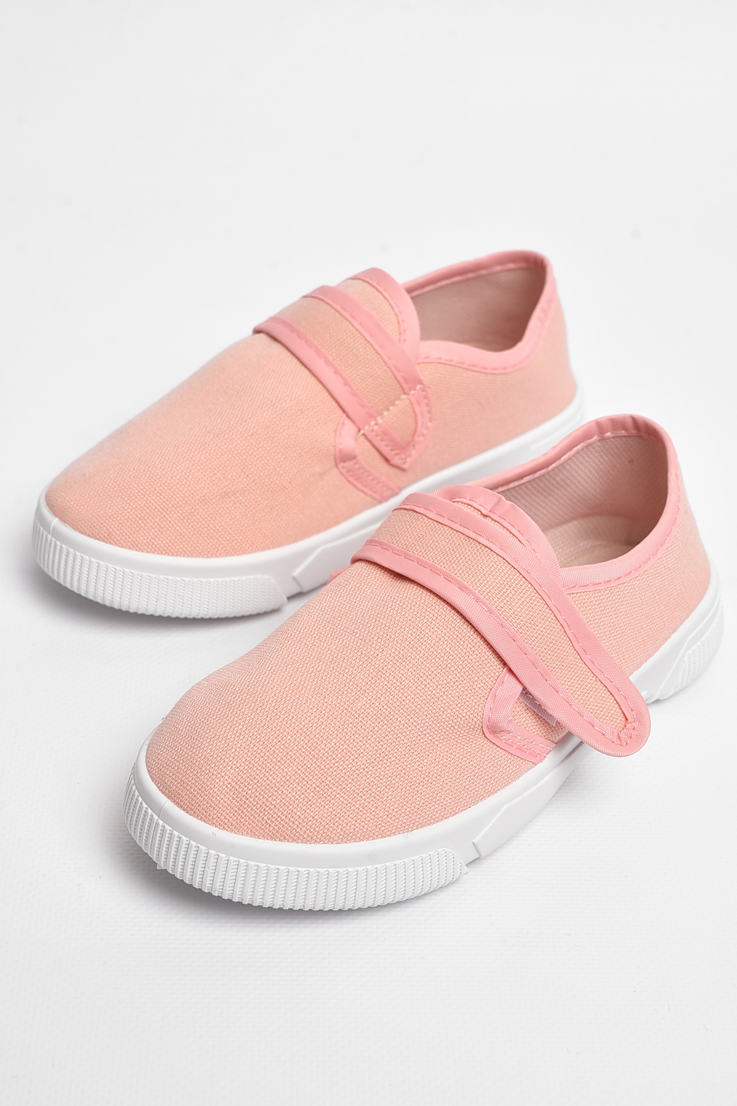 Фото товару Мокасини дитячі світло-рожевого кольору на липучці №2