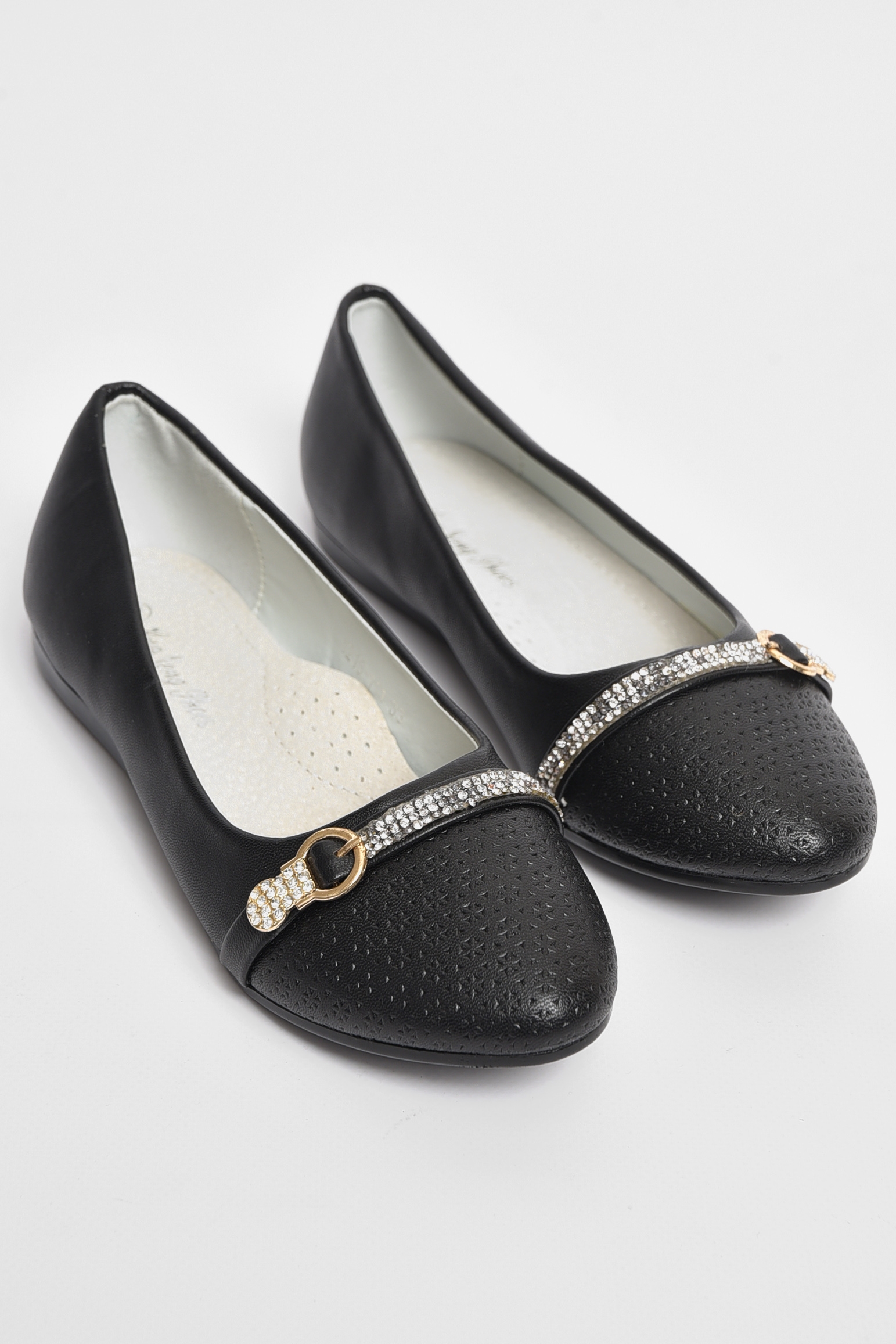 Фото товару Балетки дитячі для дівчинки чорного кольору №1