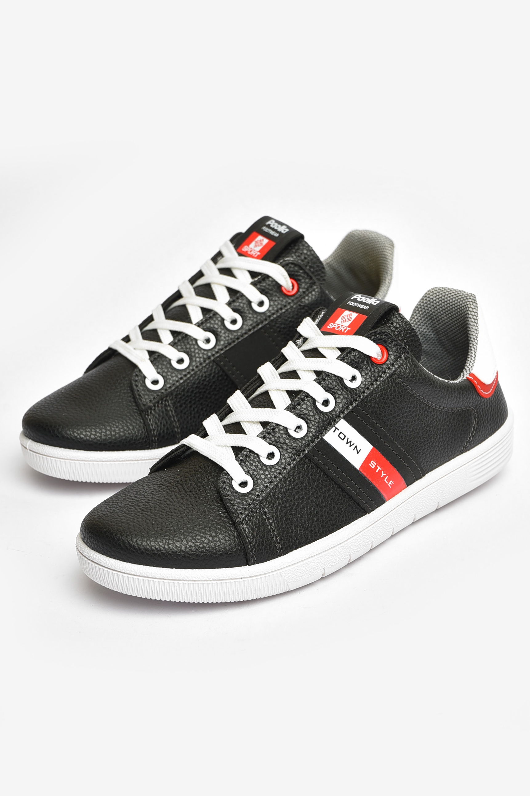 Фото товару Кросівки підліток для хлопчика чорного кольору №3