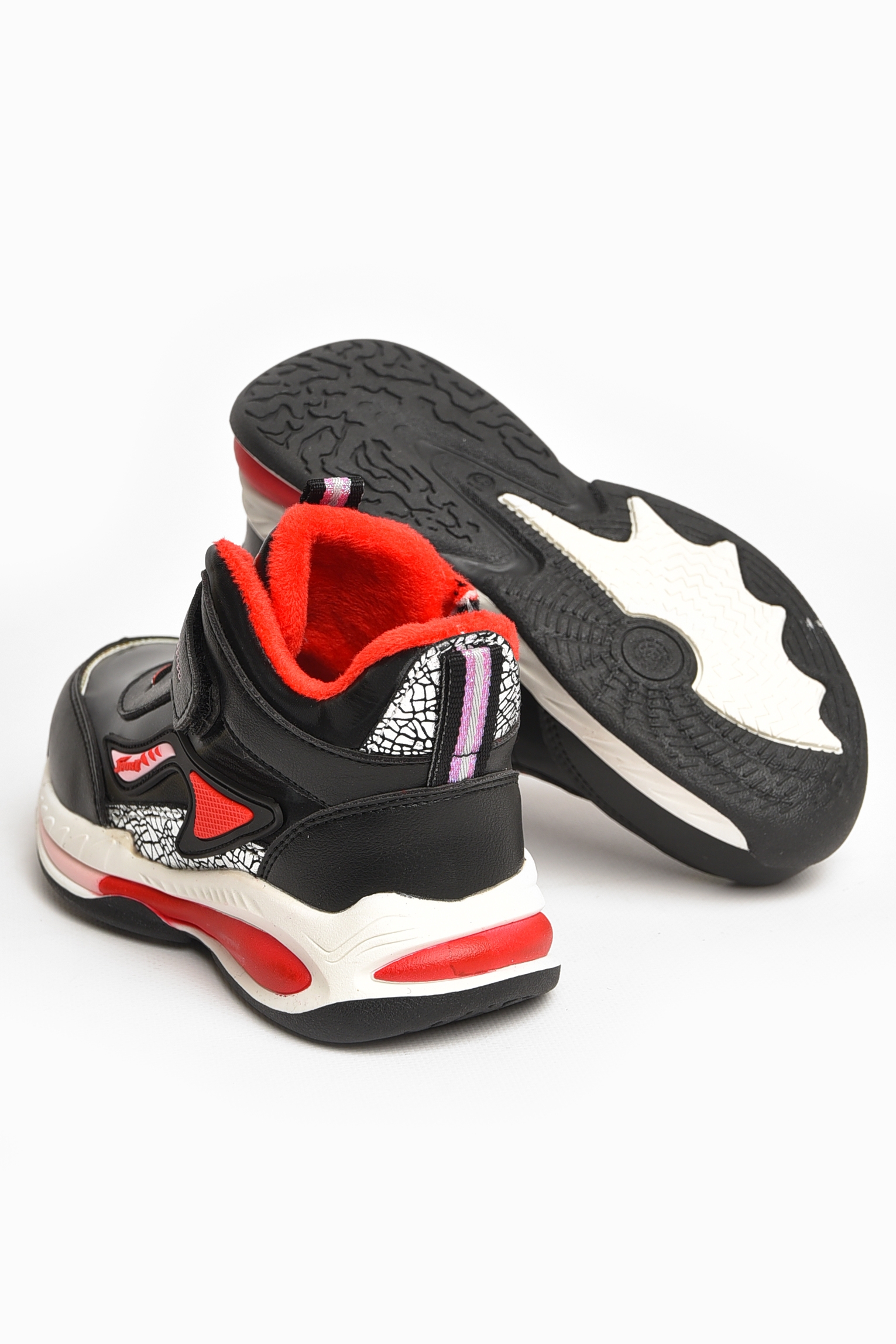 Фото товару Черевики дитячі демісезонні чорного кольору №2