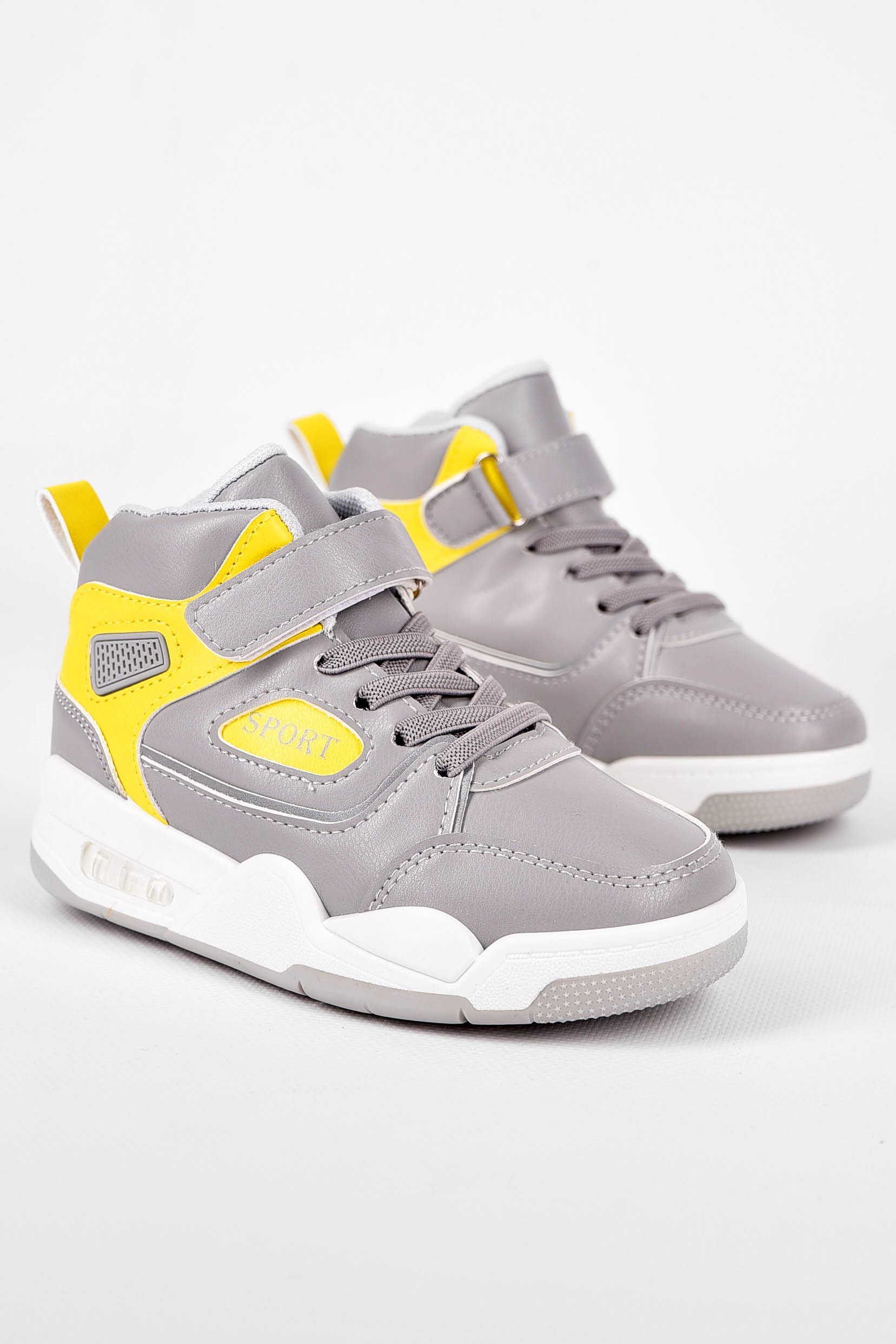 Фото товару Кросівки дитячі сірого кольору №1