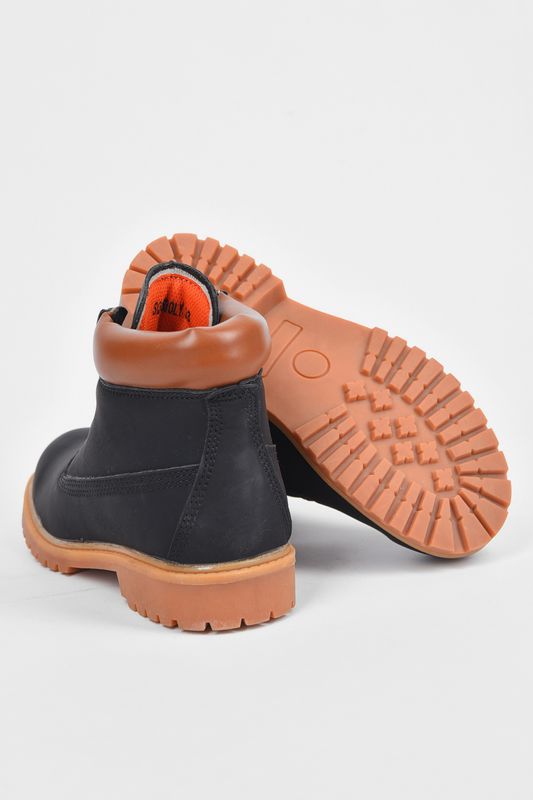 Фото товару Черевики дитячі  чорного кольору на шнурівці №1 thumbnail