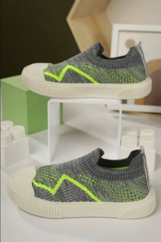 Фото товару Мокасини дитячі сірого кольору