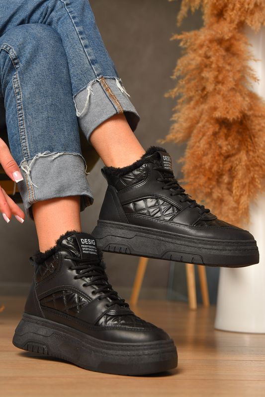 Фото товару Черевики жіночі зимові чорного кольору