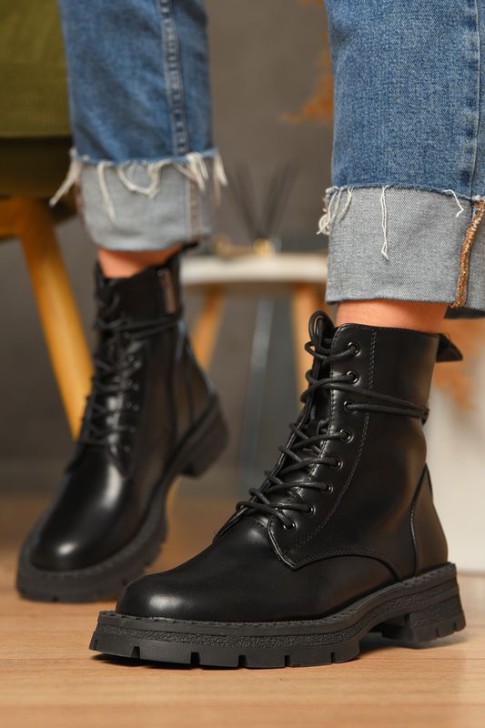 Фото товару Черевики жіночі демісезонні чорного кольору на флісі №2 thumbnail