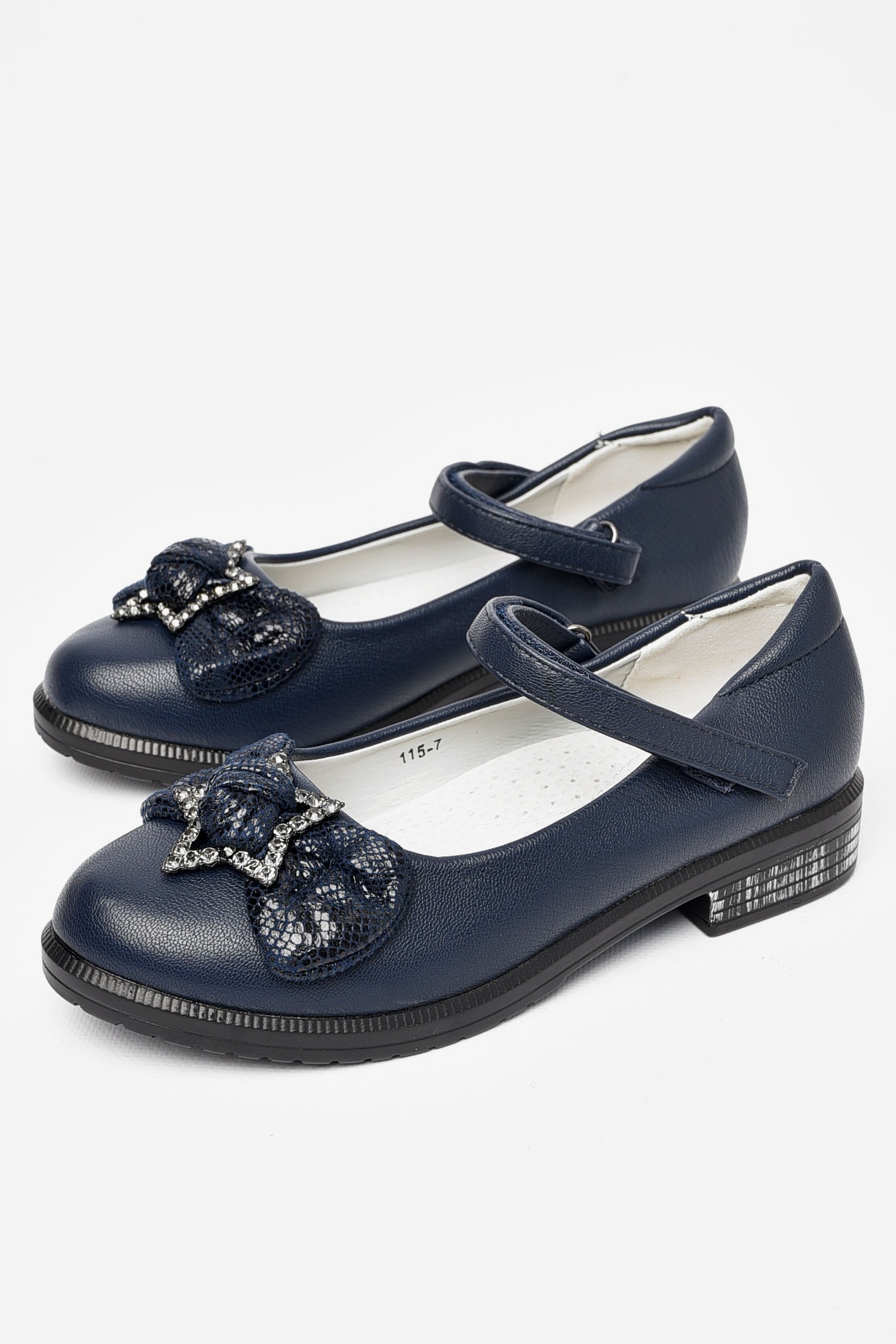Фото товару Туфлі дитячі для дівчинки темно-синього кольору №1